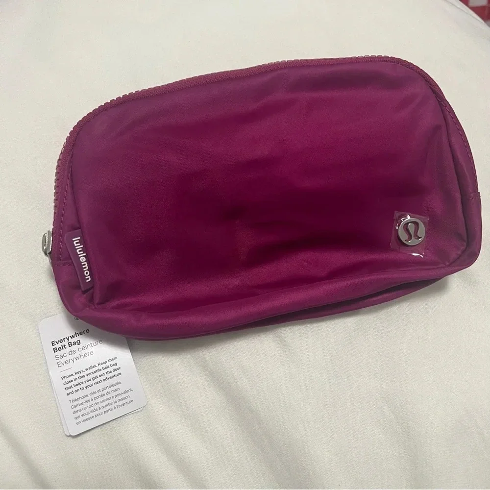 lululemon everywhere belt bag wild berry Amazon.com: Lululemons Pale Raspberry : Sports & Outdoors Lululemon} Everywhere Belt Bag In